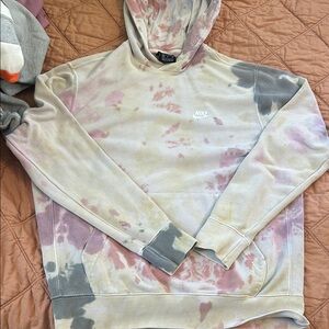 Nike Men's Multicolor Tie-Dye Hoodie